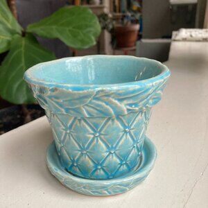Vintage Turquoise Aqua McCoy 4" x 3.5" Planter Quilt and Leaf Style Pot